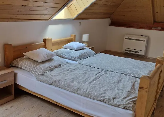 Paloznaki Nyaralo Σπίτι διακοπών