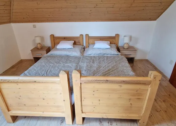 Paloznaki Nyaralo Hébergement de vacances